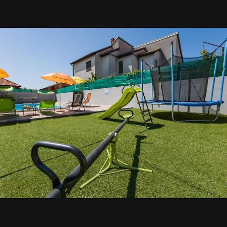 Zale Apartmani ซาดาร์ ภายนอก รูปภาพ