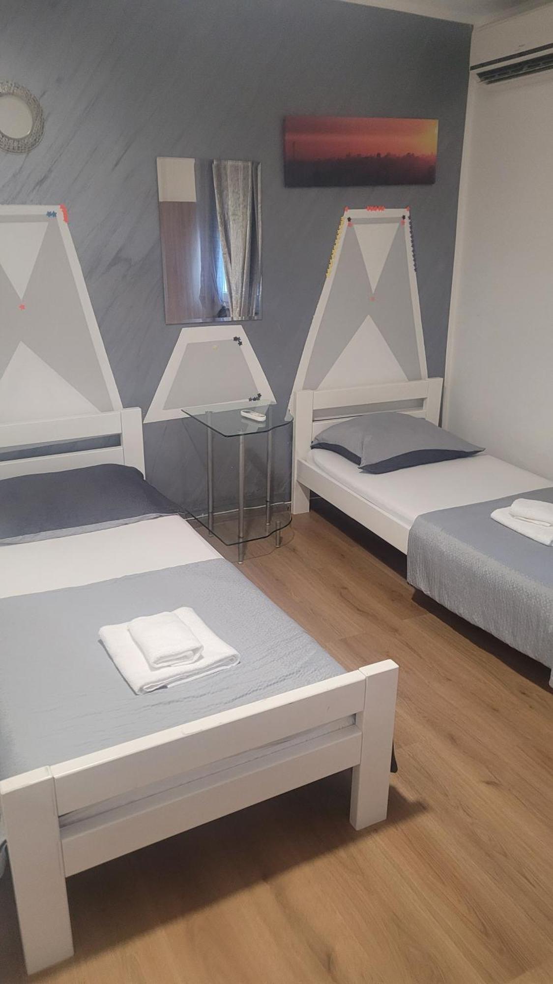 Zale Apartmani ซาดาร์ ภายนอก รูปภาพ